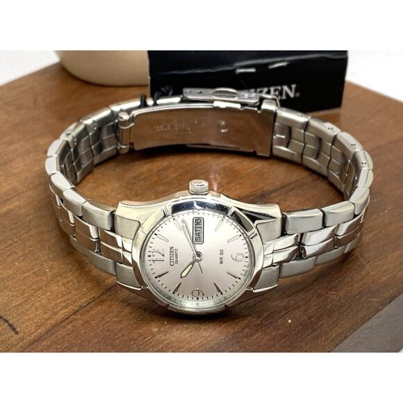 Citizen Women's Watch EQ0540-57A Quartz Silver Dial Day Date Petite 25mm Steel - Picture 7 of 13